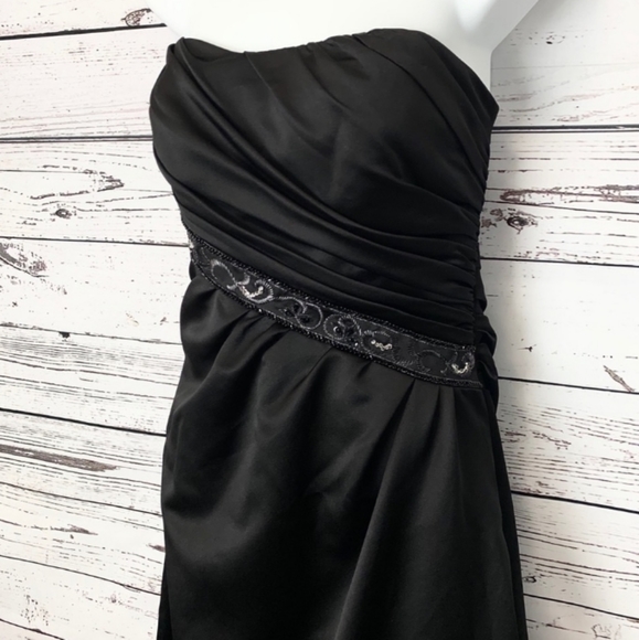 David's Bridal Long Strapless Elegant Dress - Picture 3 of 5